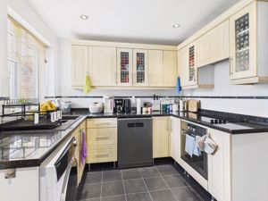 Kitchen- click for photo gallery